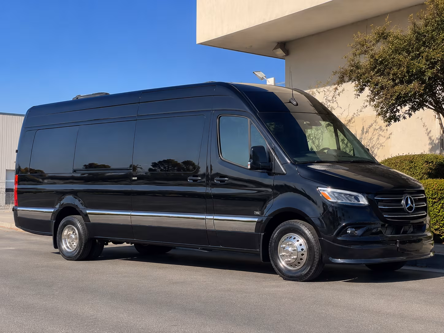 apple valley winery tour bus transportation in apple valley