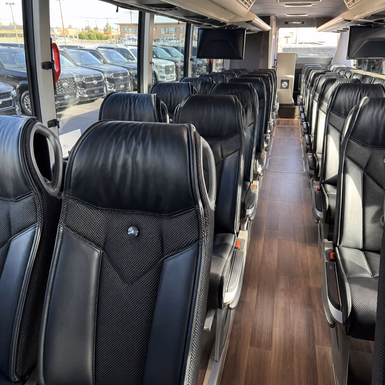 compare corporate charter buses for las vegas trade shows and conventions