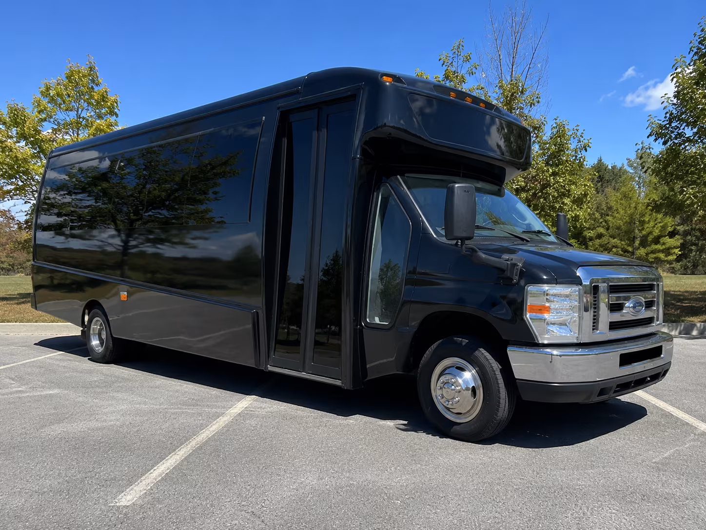 fontana make your group trip comfortable with a fontana long distance charter bus rental