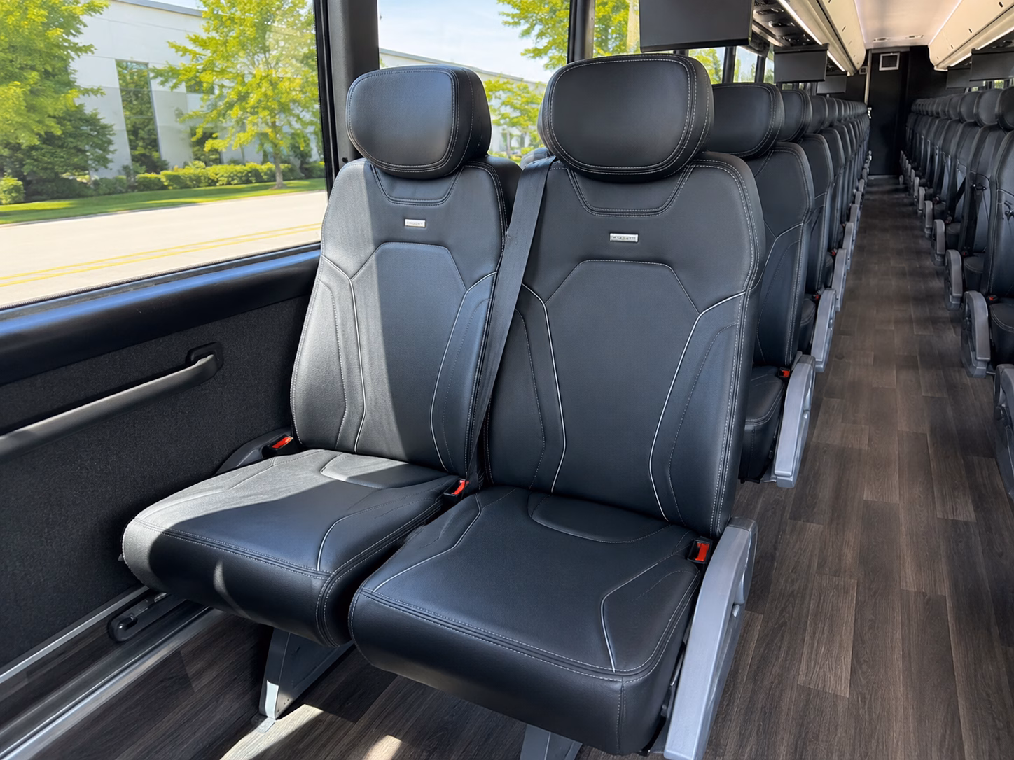 hesperia charter bus interior gallery