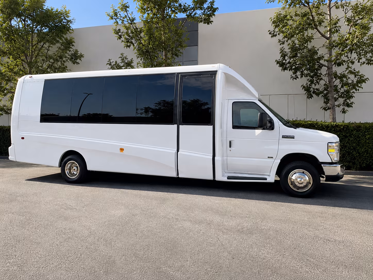 upland military and government shuttle services in upland
