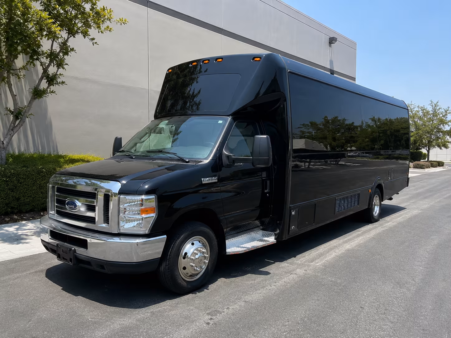 victorville corporate party bus rental